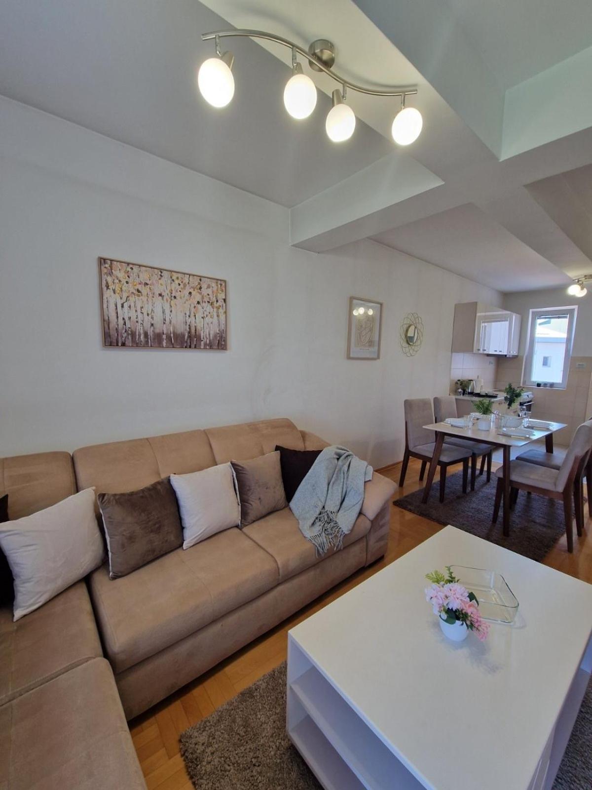 Kamche Lux Apartment Skopje Exteriér fotografie